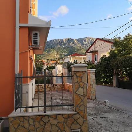 Orangerie Apartman *