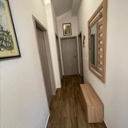 Orangerie Apartman Kaštela