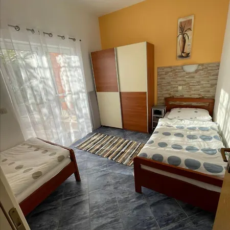 Orangerie * Kaštela