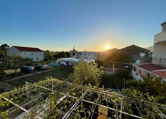 Orangerie * Kaštela